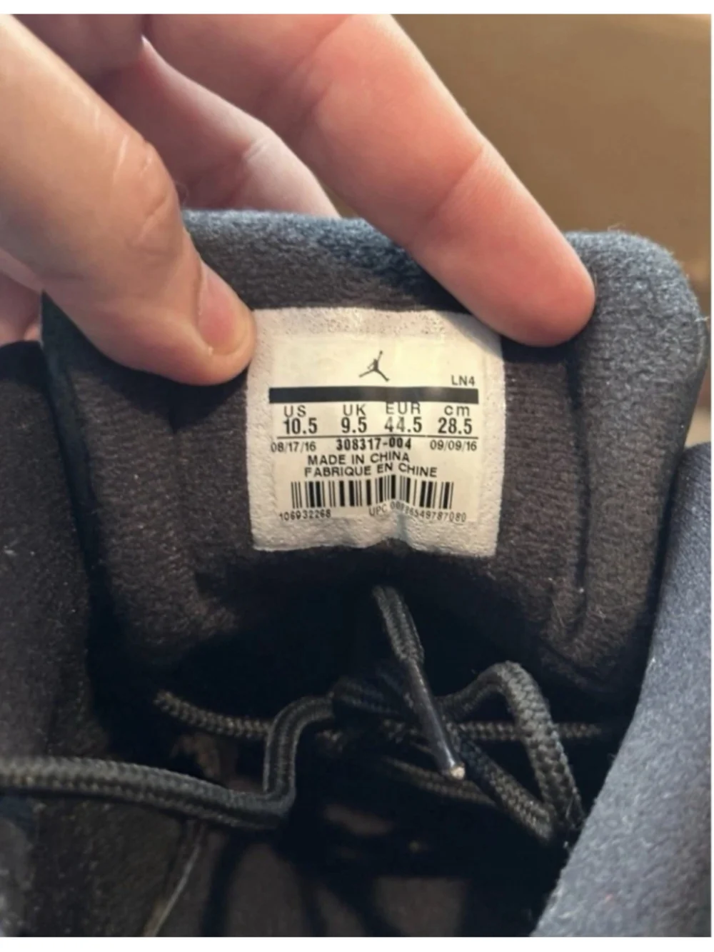 US seller-CA Jordan 12 low OG playoffs 2017 pre owned